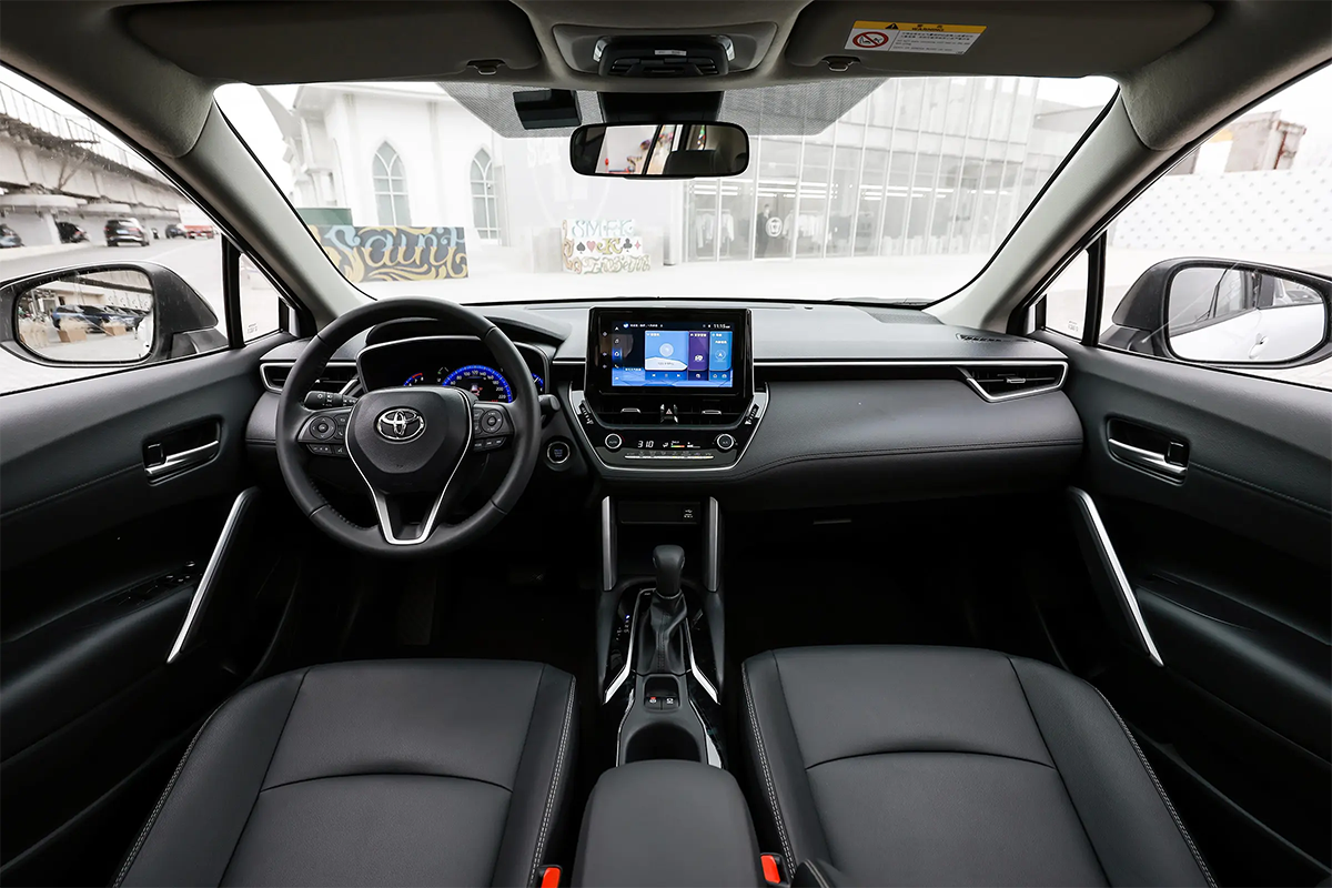 Toyota Corolla Cross | A Compact Crossover SUV